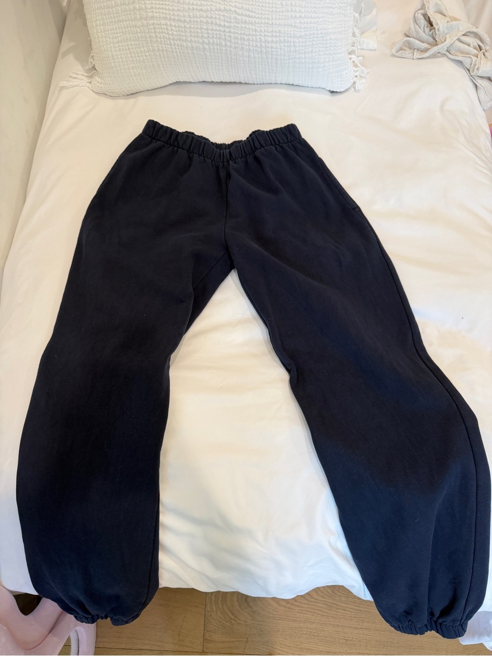 Brandy Melville Black Men's Elastic-Waist Joggers